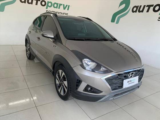 HYUNDAI HB20X 1.6 16V FLEX VISION MANUAL HYUNDAI HB20X 1.6 16V FLEX VISION MANUAL